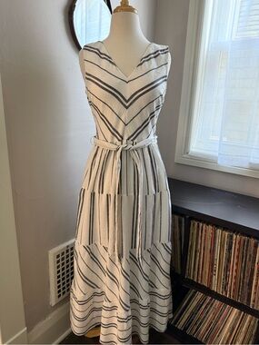 DKNY Linen Blend Striped Midi Dress – Size 4 - White & Black/Charcoal